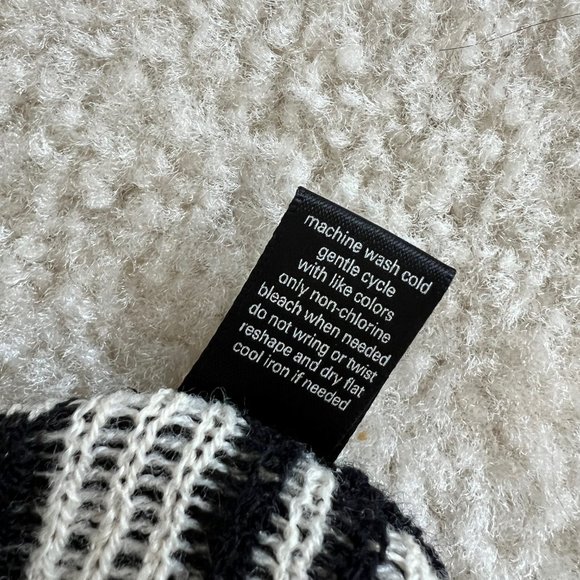 Full Tilt Size S Aztec cardigan fringe sweater - Picture 6 of 6